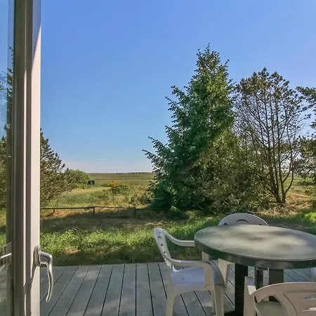 Ernst - 700m From The Sea By Interhome * Blåvand